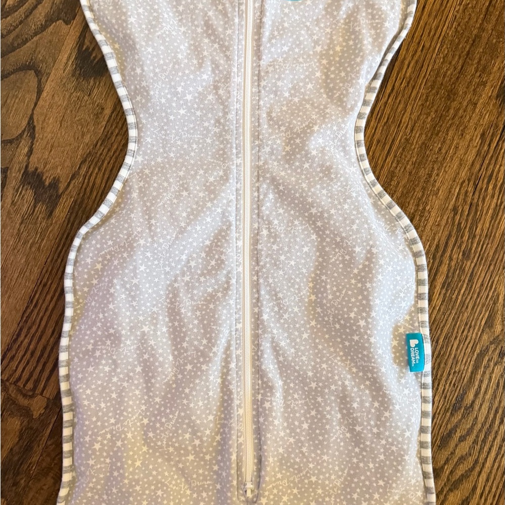Love to Dream Gray Star Swaddle